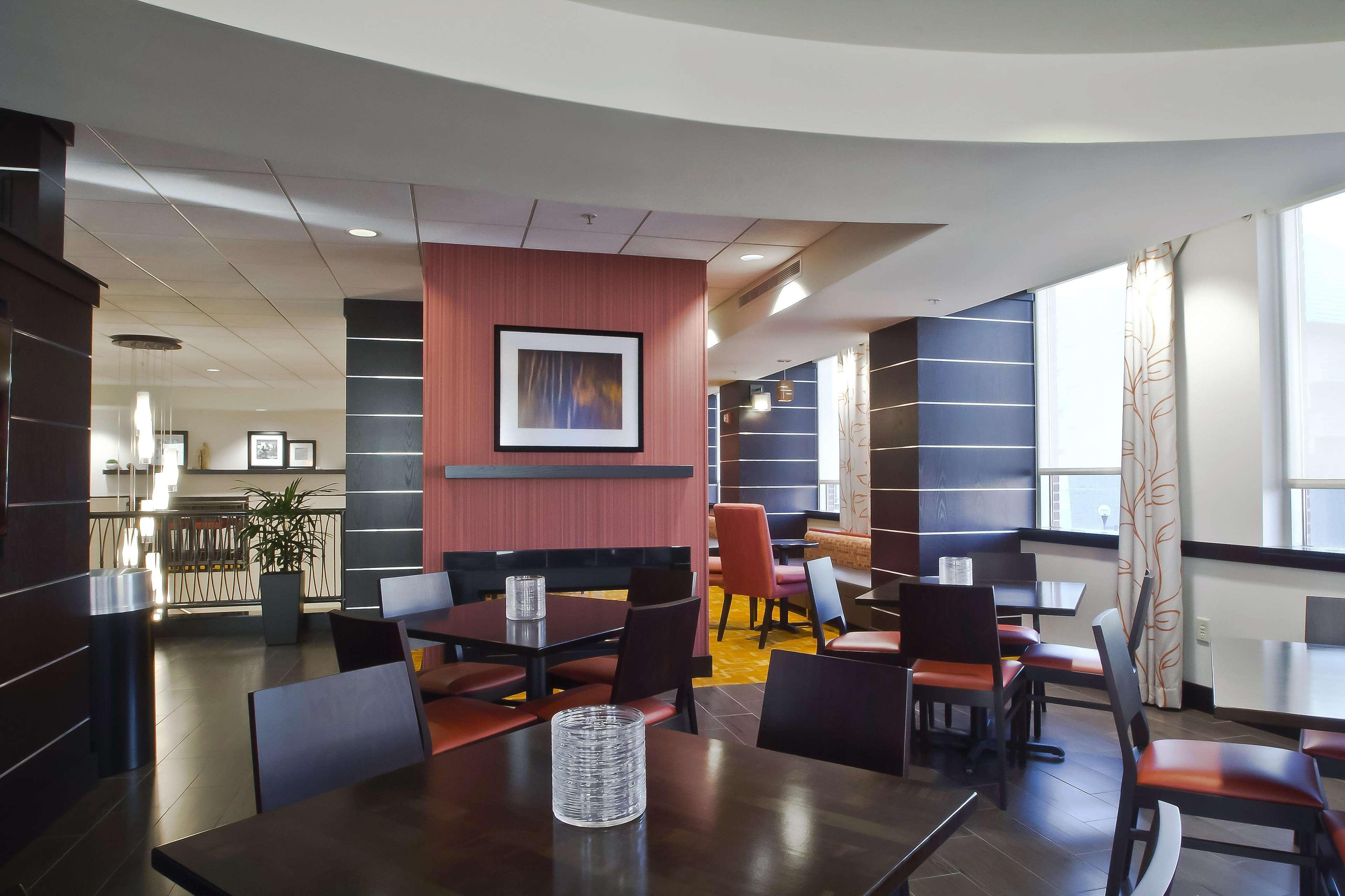 Hampton Inn & Suites Columbus-Downtown, Ohio Eksteriør bilde